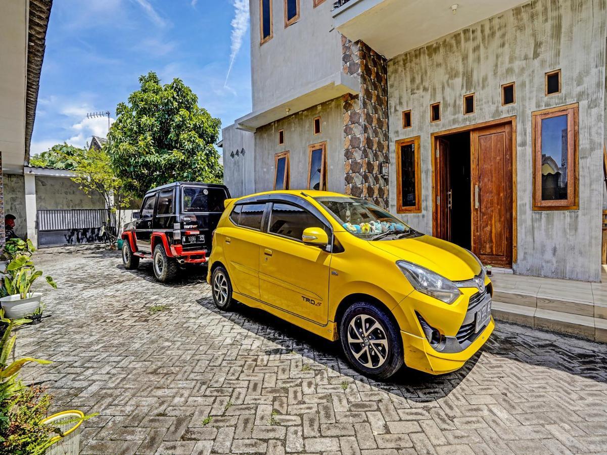 Spot On 91824 Rumah Kaloka Syariah Probolinggo Kültér fotó